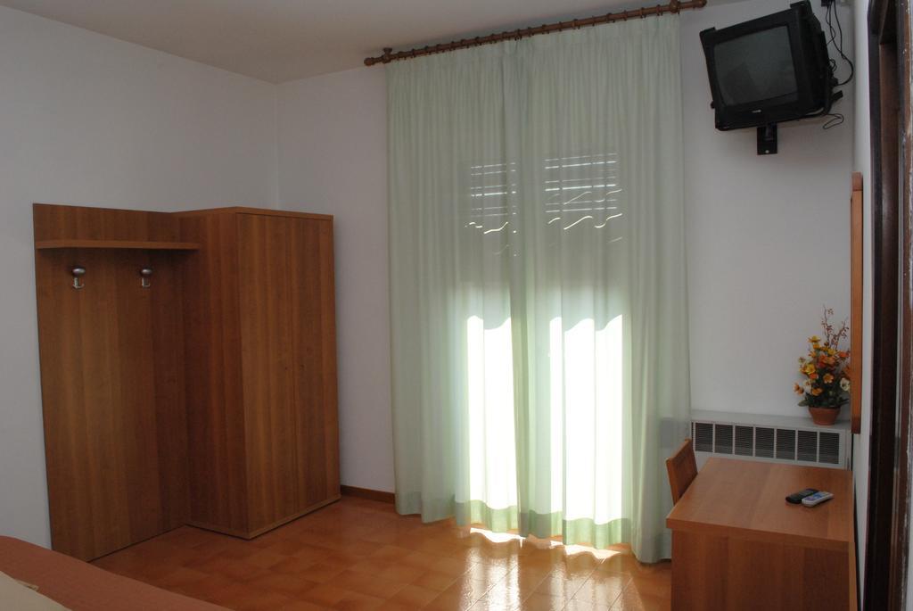 Albergo "Da Mario" Pianoro Rom bilde
